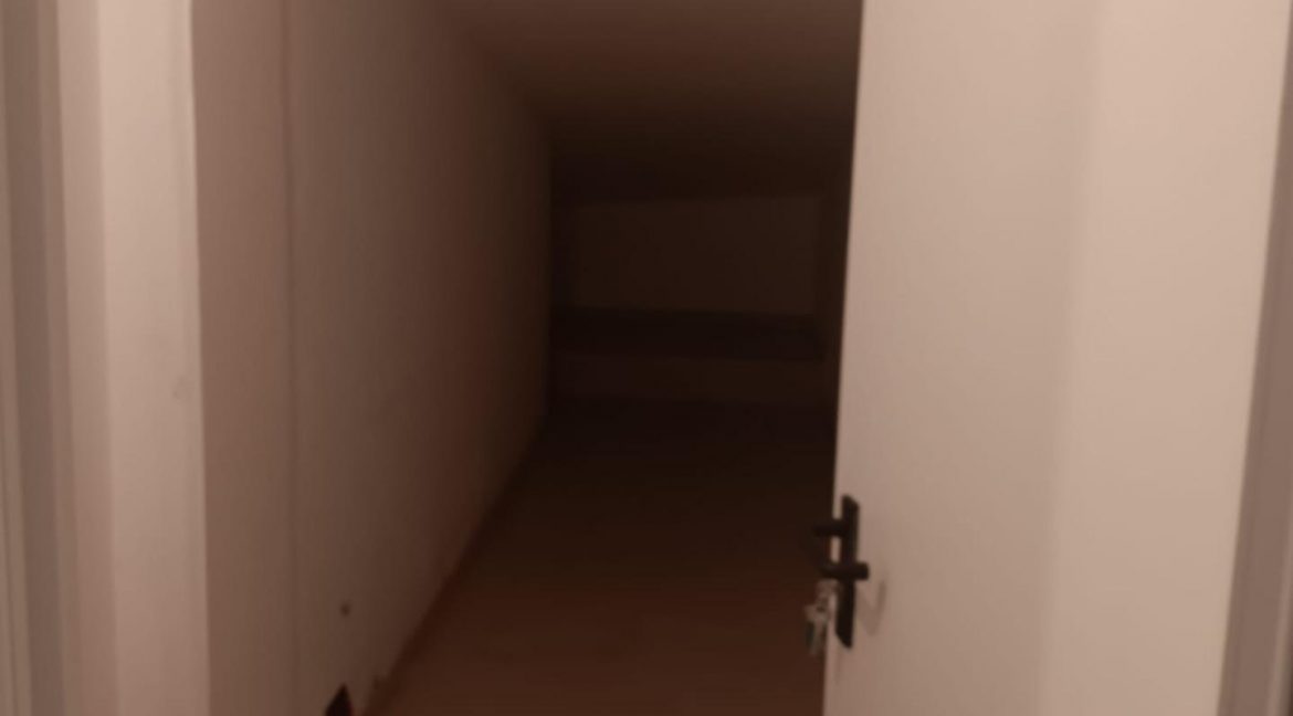 VRfx8_5-49